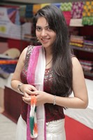 Shirin Shringar Inaugurates Pochampally IKAT Art Mela
